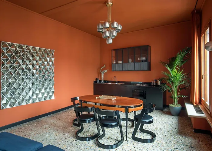 Daplace - Acquadela Apartment